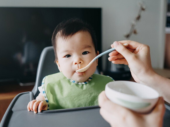 Infórmate con estos consejos sobre una alimentación basada en una dieta blanda para niños